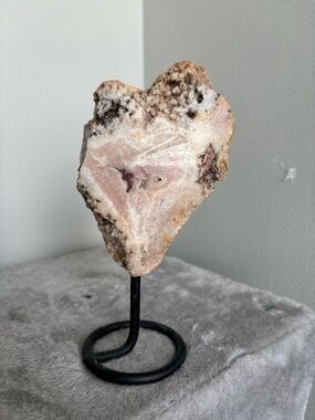 Natural Pink & White Heart Geode Decorative Accent - Pink Amethyst